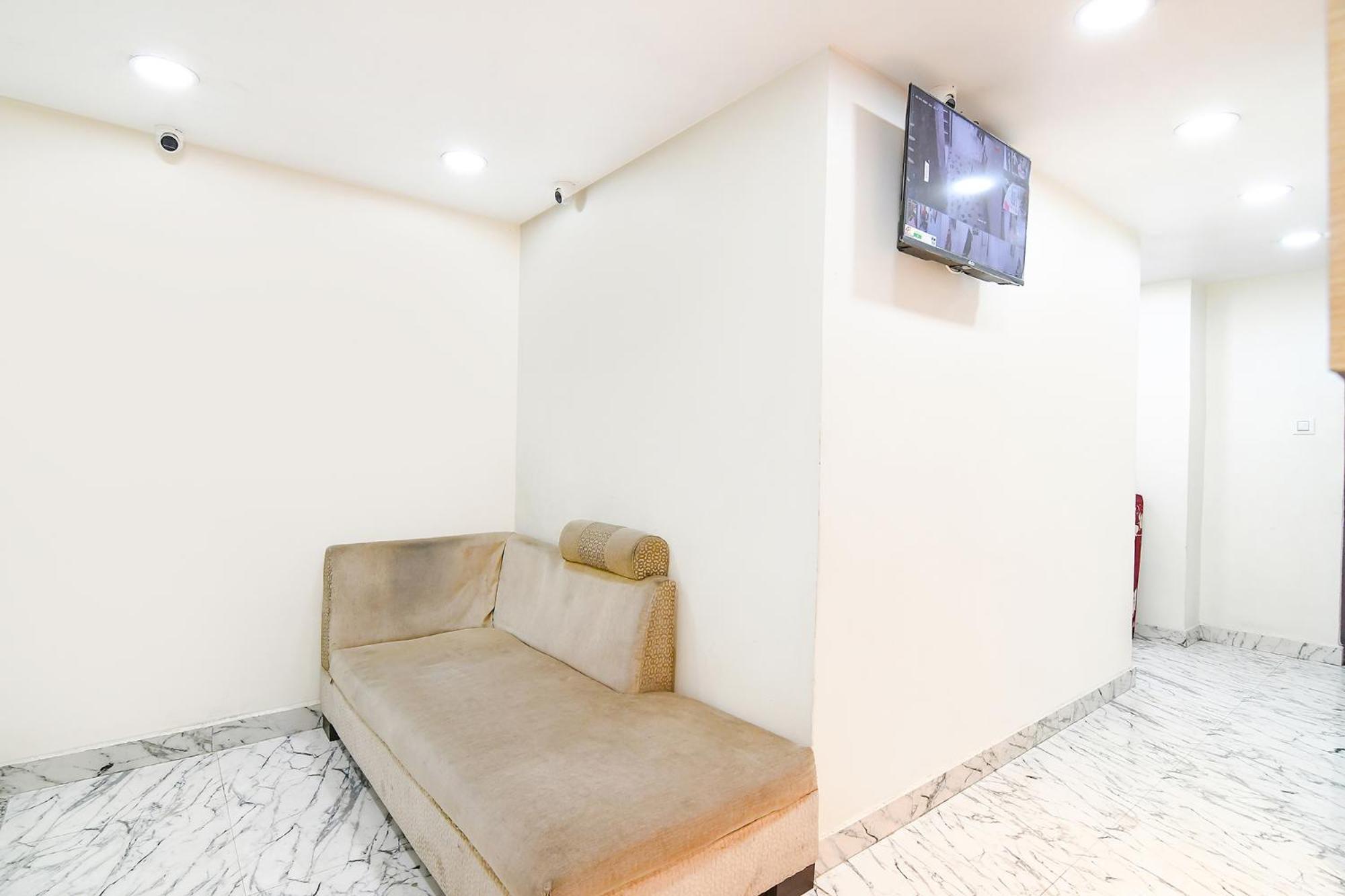 Fabexpress Sr Royale - Nr Sealdah Station Hotel Kolkata Exterior photo